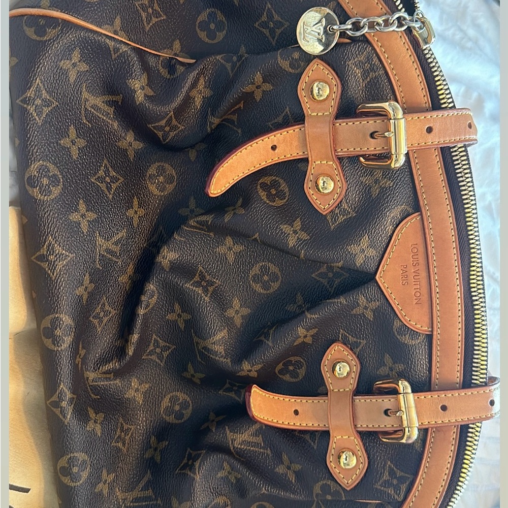 Louis Vuitton Brown Tivoli GM - Picture 5 of 7
